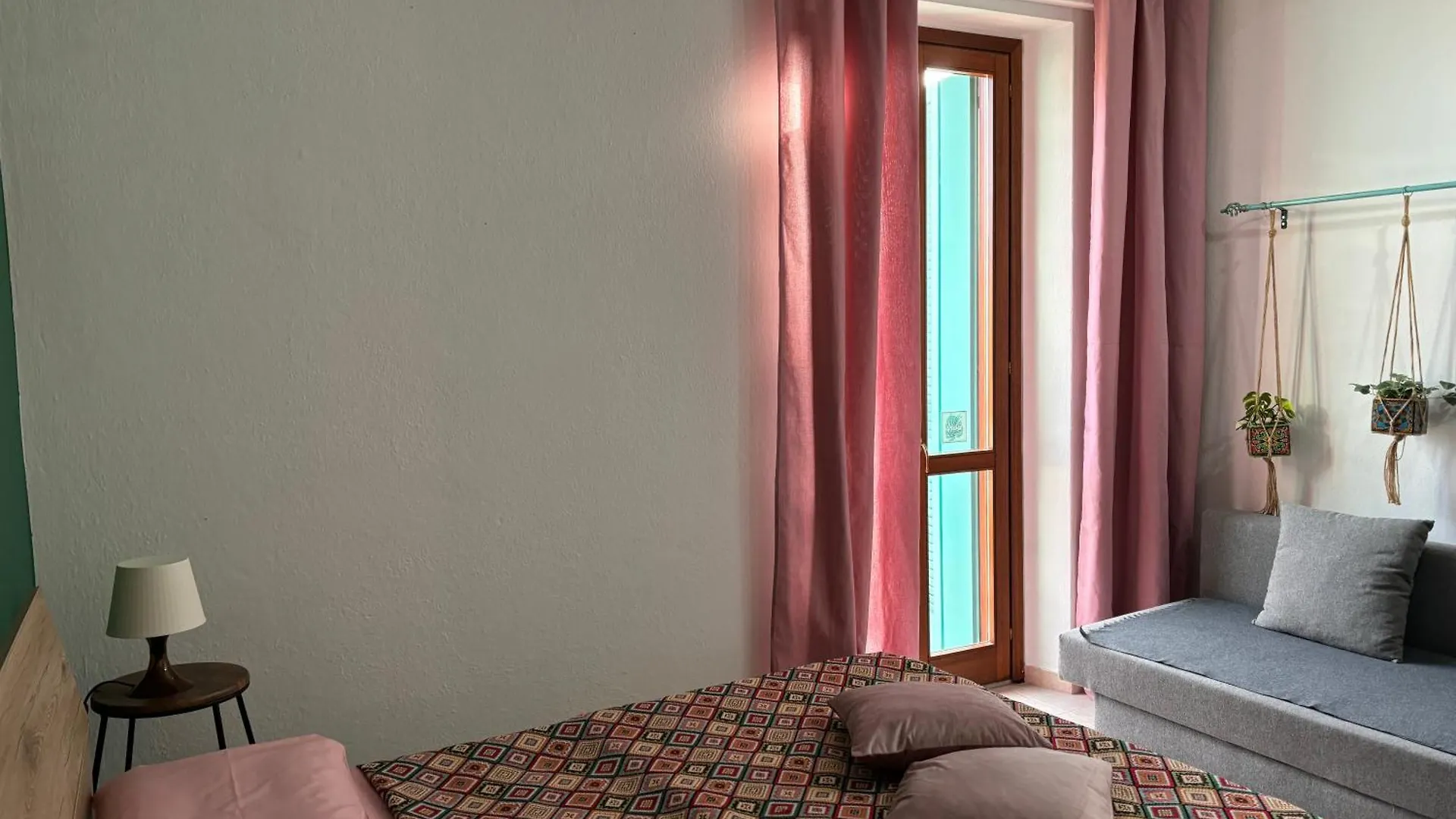 Assaje Guestroom Olbia 0*,  Italy