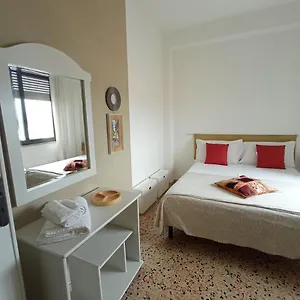 Gasthof Myhouse, Olbia